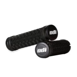 SDG/ODI Lock-On Grips -Cycling Equipment Store 084c5c95967d9a956e0f04bbc04eceb112591bf61c09137d69e7a6dc47f23b2b 88333.1685280193