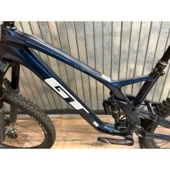 GT Force Carbon Pro LE Gloss Indigo Large 2022 Floor Model -Cycling Equipment Store 916f682764618137047ebdd6feb70702d5542632f42ccff5355804c5660ee0b0 58624.1683761702