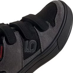 Five Ten Freerider Kid's MTB Shoes -Cycling Equipment Store 9b8de194e36b1e0dedc80b4910e96456a66f81c5d16f530050d69eabc589ee29 40384.1684700530